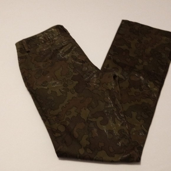 Express pants - Picture 3 of 4